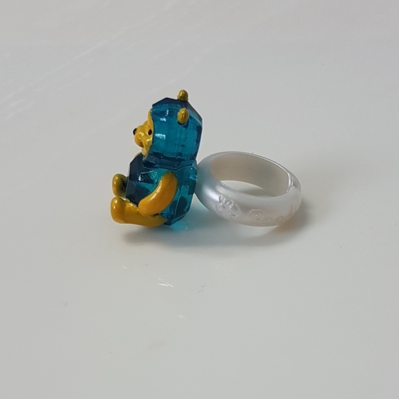 Pooh Birthstone Ring - Picture 2 of 3